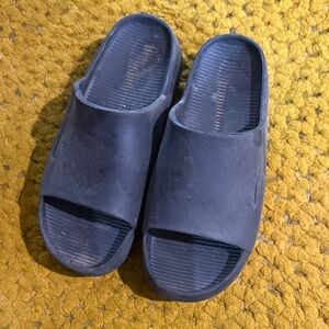 Black Nike Slide Sandals
